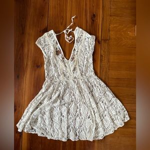 Lace KAMICHI dress size small